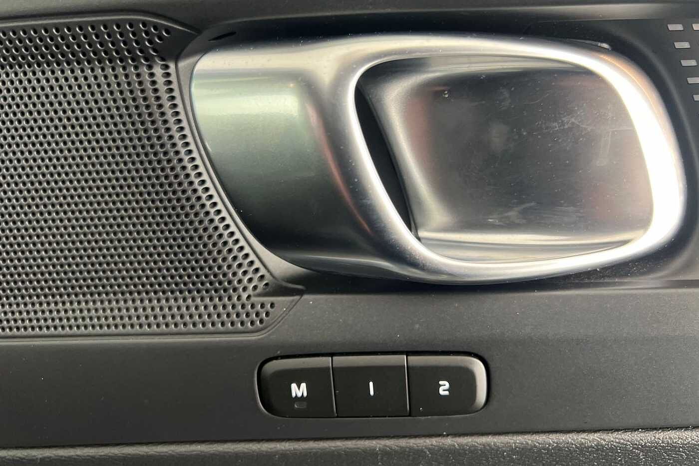 Used Volvo XC40 2022 for sale - 76130894: Photo 31