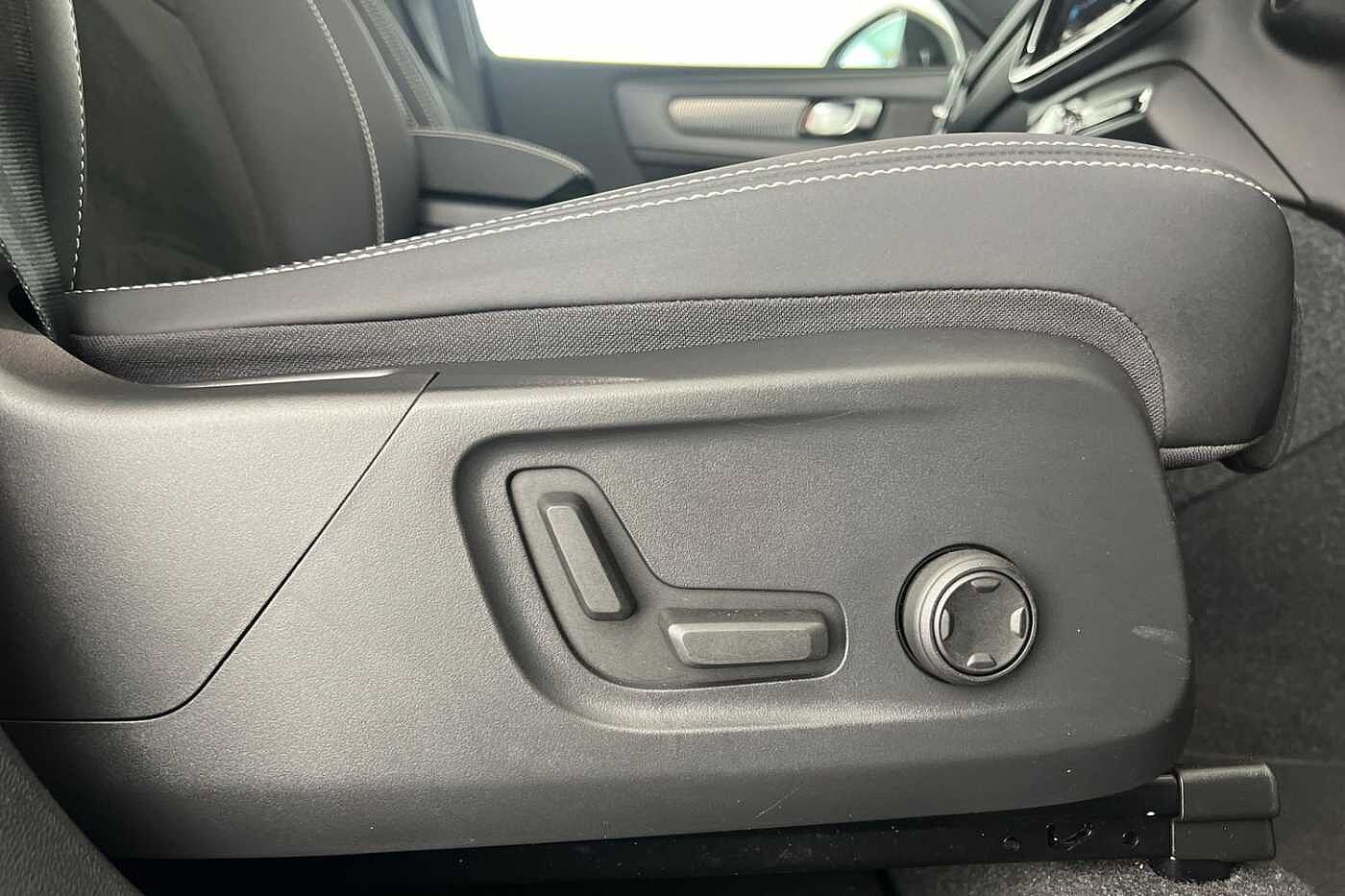 Used Volvo XC40 2022 for sale - 76130894: Photo 32