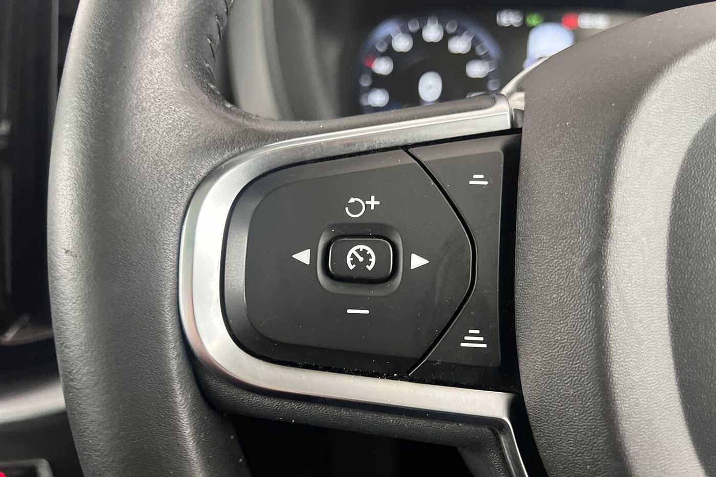 Used Volvo XC60 2021 for sale - 75984776: Photo 11