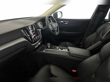 Used Volvo XC60 2021 for sale - 75984776: Photo