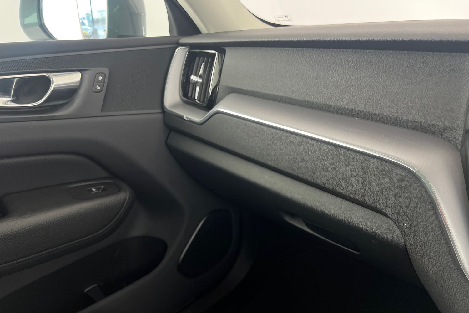 Used Volvo XC60 2021 for sale - 75984776: Photo 32