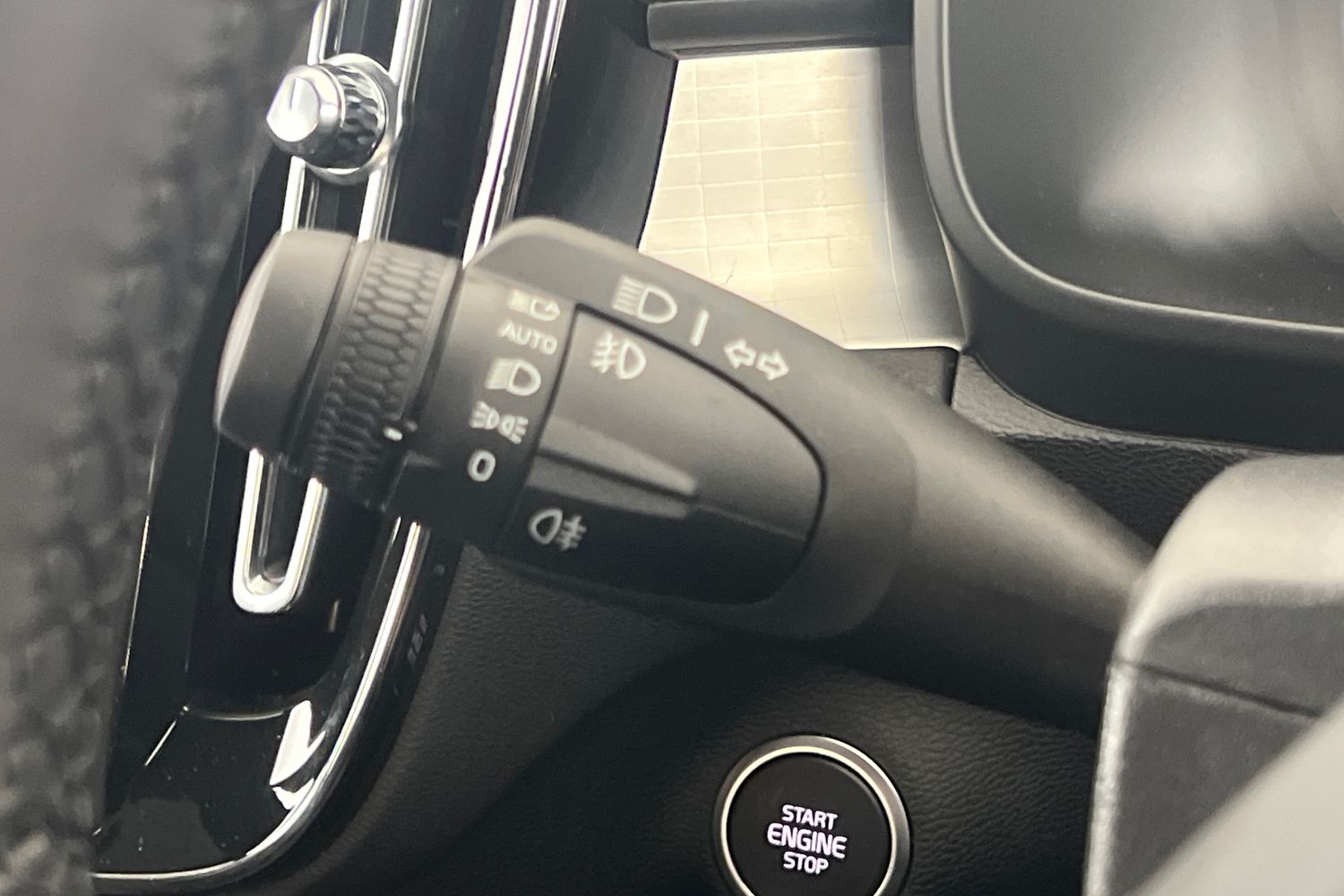 Used Volvo XC40 2025 for sale - 76614942: Photo 32