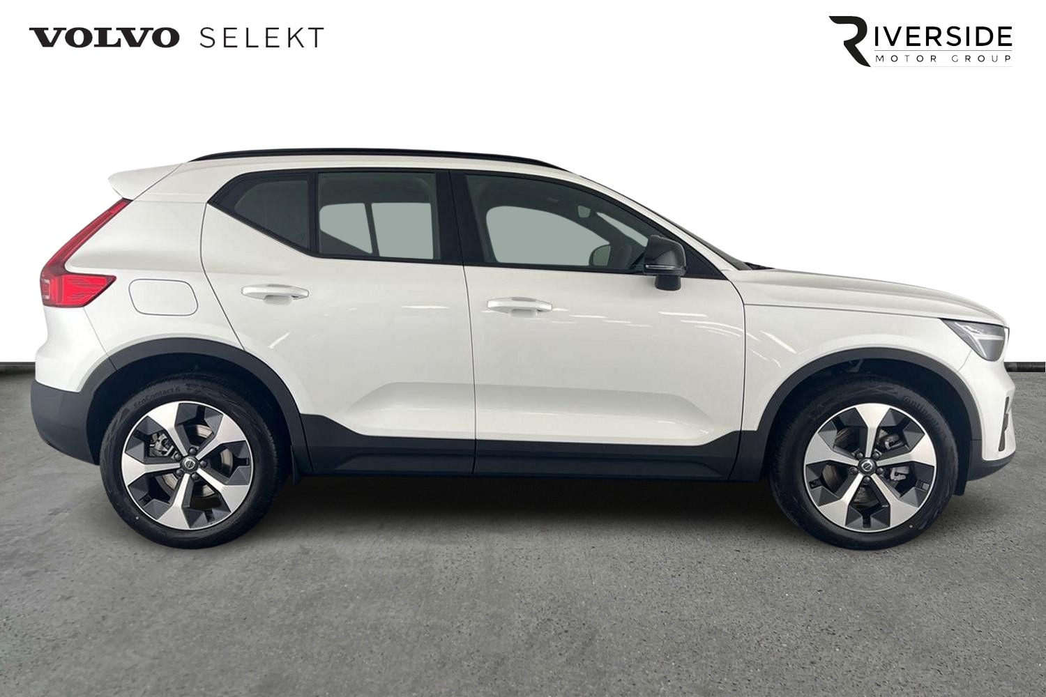 Used Volvo XC40 2025 for sale - 76614942: Photo 4