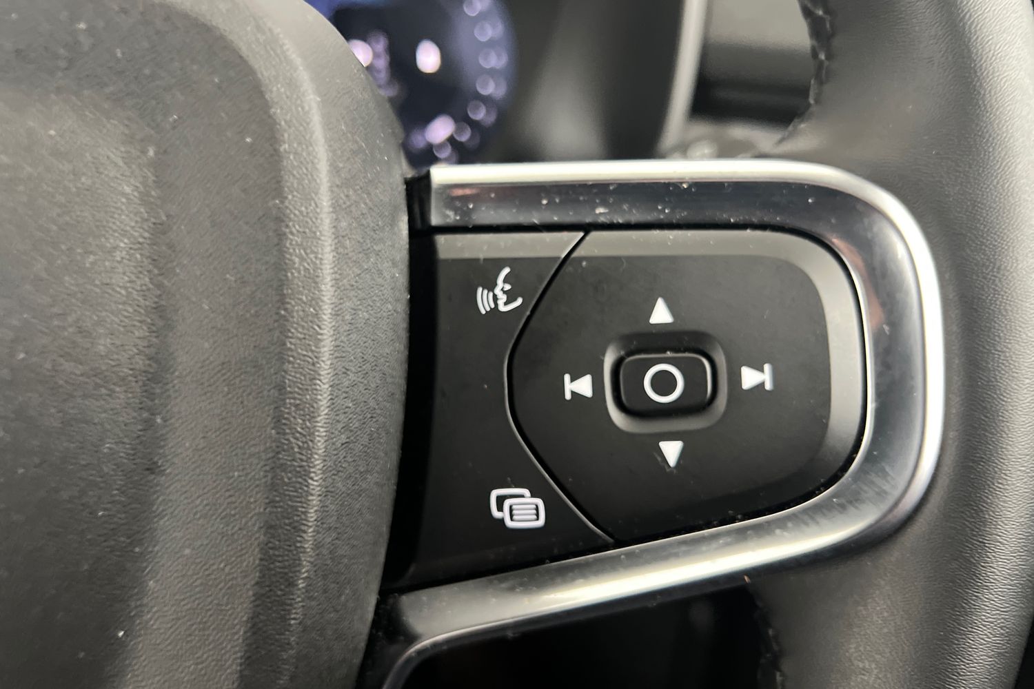 Used Volvo XC40 2025 for sale - 77285707: Photo 12