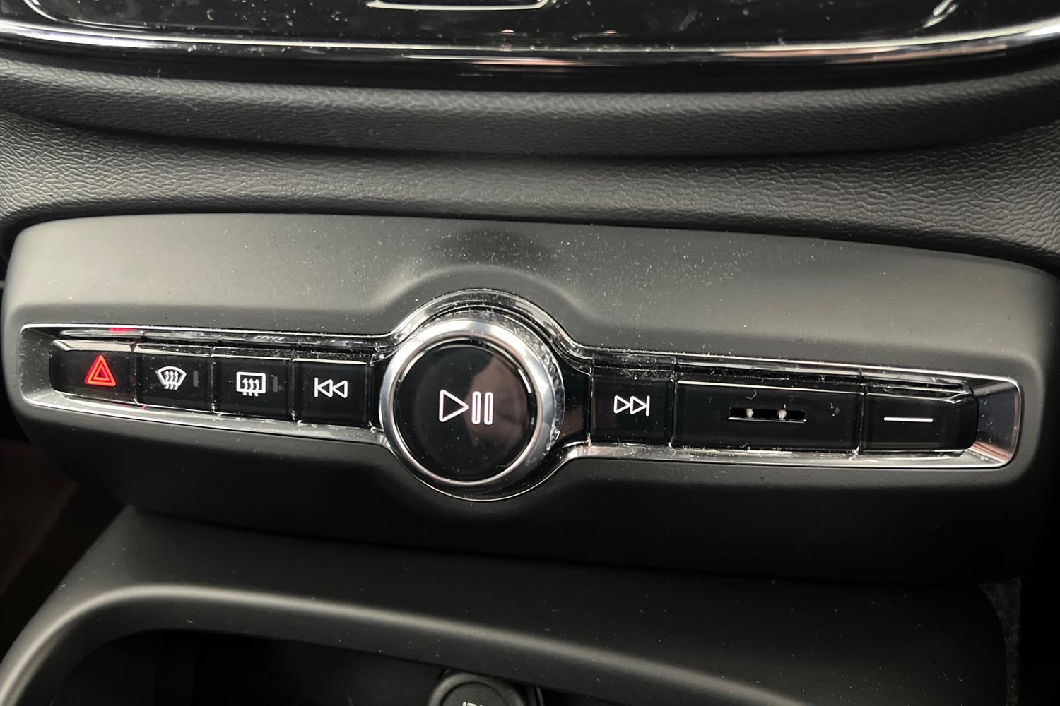 Used Volvo XC40 2025 for sale - 77285707: Photo 14