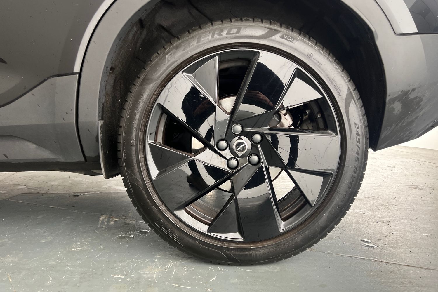 Used Volvo XC40 2025 for sale - 77285707: Photo 25