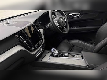 Used Volvo XC60 2025 for sale - 78670395: Photo