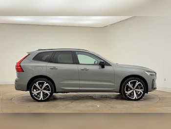 Used Volvo XC60 2025 for sale - 78670395: Photo