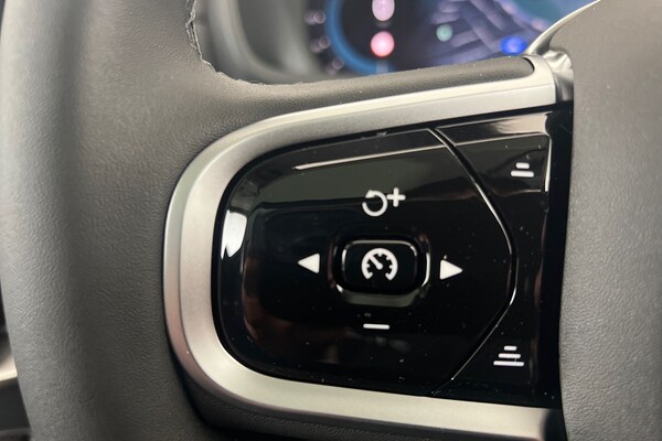 Used Volvo XC90 2025 for sale - 75439940: Photo 11