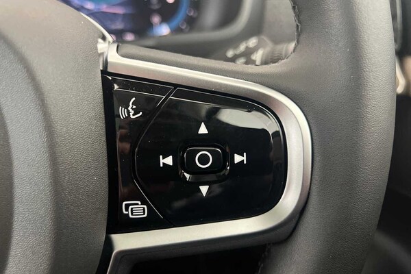 Used Volvo XC90 2025 for sale - 75439940: Photo 12