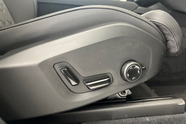 Used Volvo XC90 2025 for sale - 75439940: Photo 30