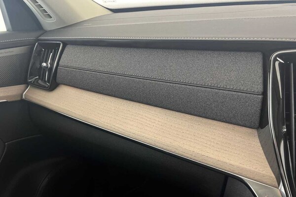 Used Volvo XC90 2025 for sale - 75439940: Photo 36
