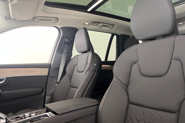 Used Volvo XC90 2025 for sale - 75439940: Photo 39