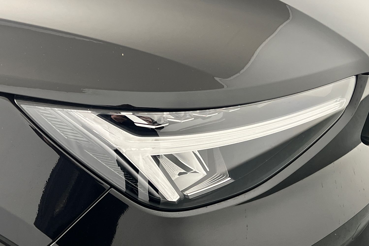 Used Volvo XC40 2024 for sale - 76556908: Photo 18