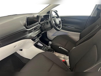 Used Hyundai i20 2021 for sale - 76894816: Photo