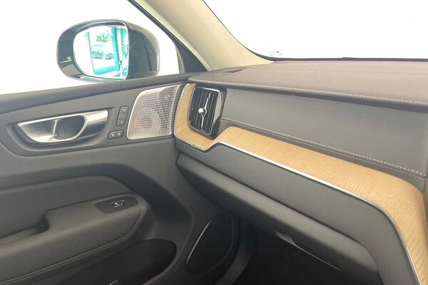 Used Volvo XC60 2025 for sale - 75440042: Photo 33