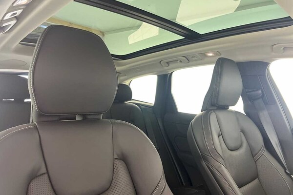 Used Volvo XC60 2025 for sale - 75440042: Photo 40