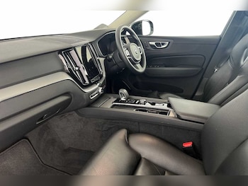 Used Volvo XC60 2022 for sale - 78328848: Photo