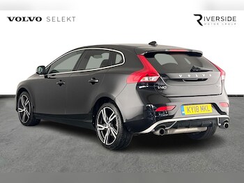 Used Volvo V40 2018 for sale - 77115983: Photo