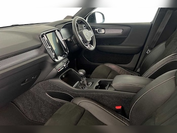 Used Volvo XC40 2020 for sale - 79241227: Photo