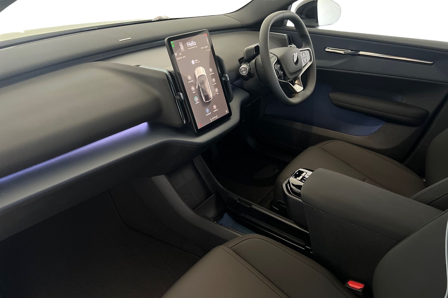 Used Volvo EX30 2025 for sale - 76255010: Photo 2