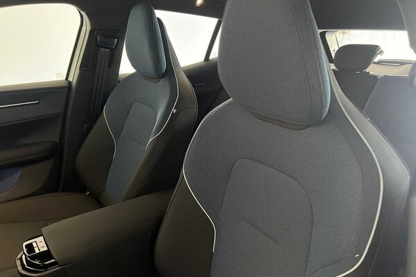 Used Volvo EX30 2025 for sale - 76255010: Photo 28