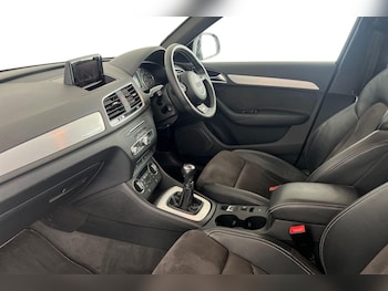 Used Audi Q3 2016 for sale - 77186369: Photo