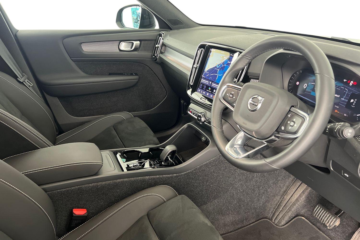 Used Volvo XC40 2025 for sale - 77005235: Photo 10