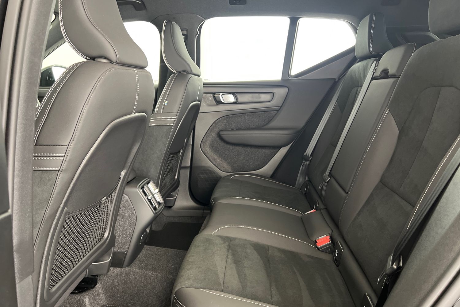 Used Volvo XC40 2025 for sale - 77005235: Photo 17