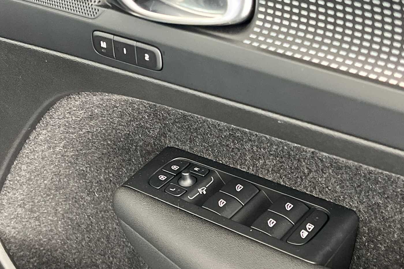 Used Volvo XC40 2025 for sale - 77005235: Photo 30