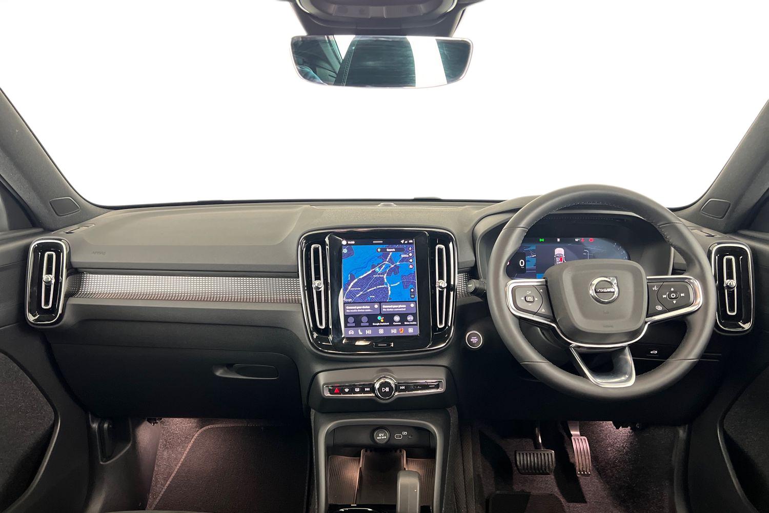 Used Volvo XC40 2025 for sale - 77005235: Photo 6