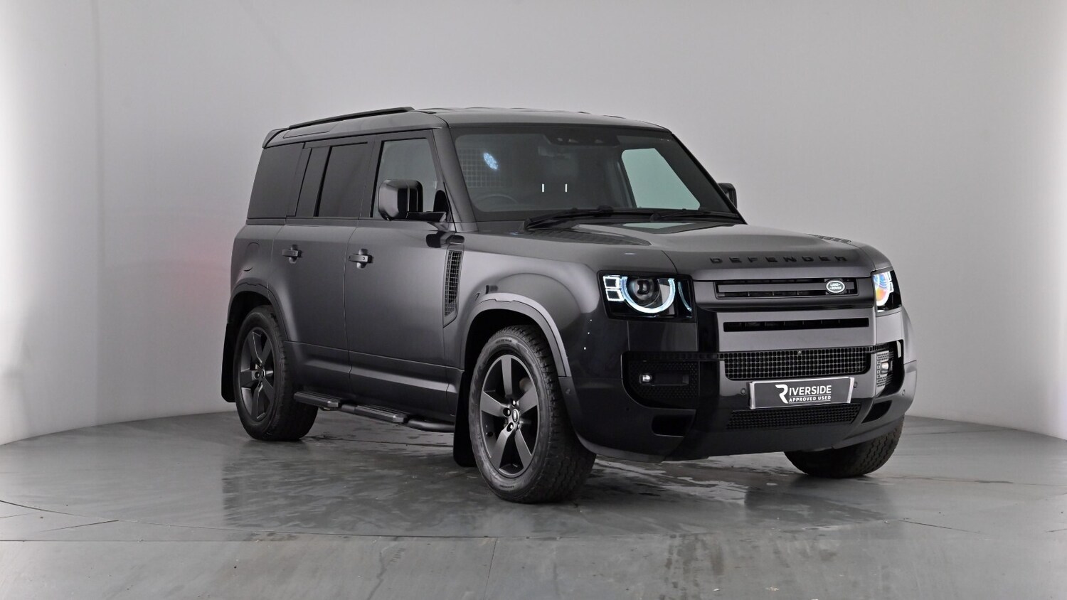 Used Land Rover Defender 2023 for sale - 77312389: Photo 35