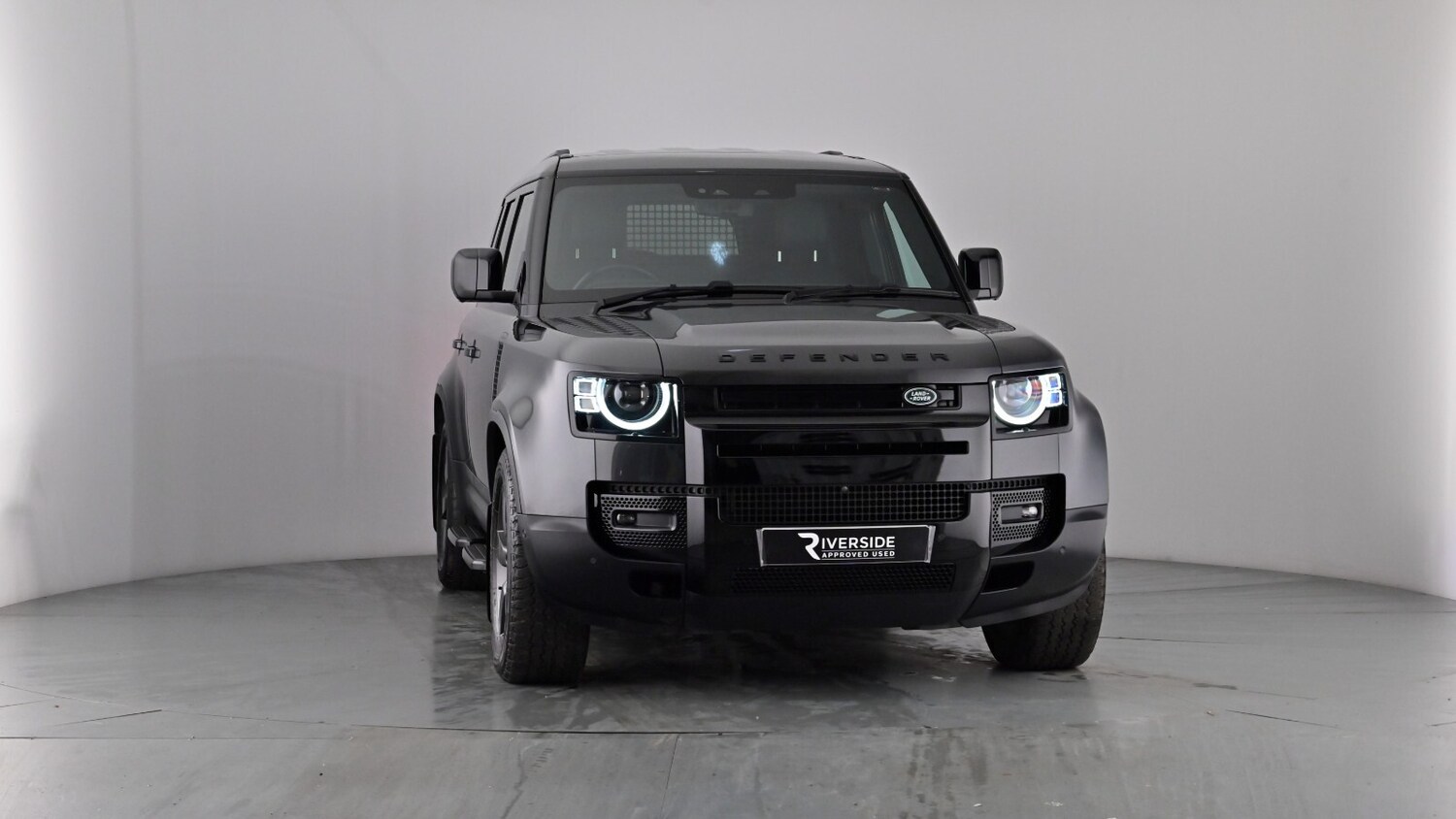 Used Land Rover Defender 2023 for sale - 77312389: Photo 37