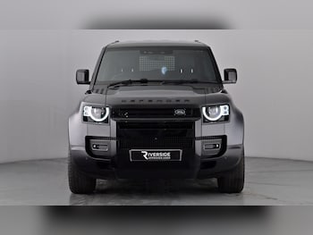 Used Land Rover Defender 2023 for sale - 77312389: Photo