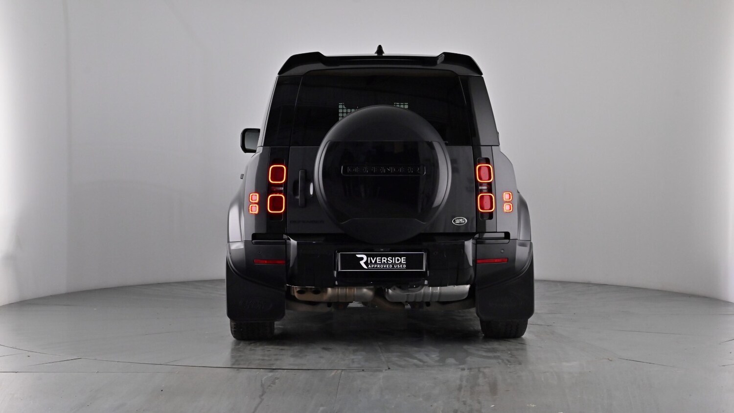 Used Land Rover Defender 2023 for sale - 77312389: Photo 56