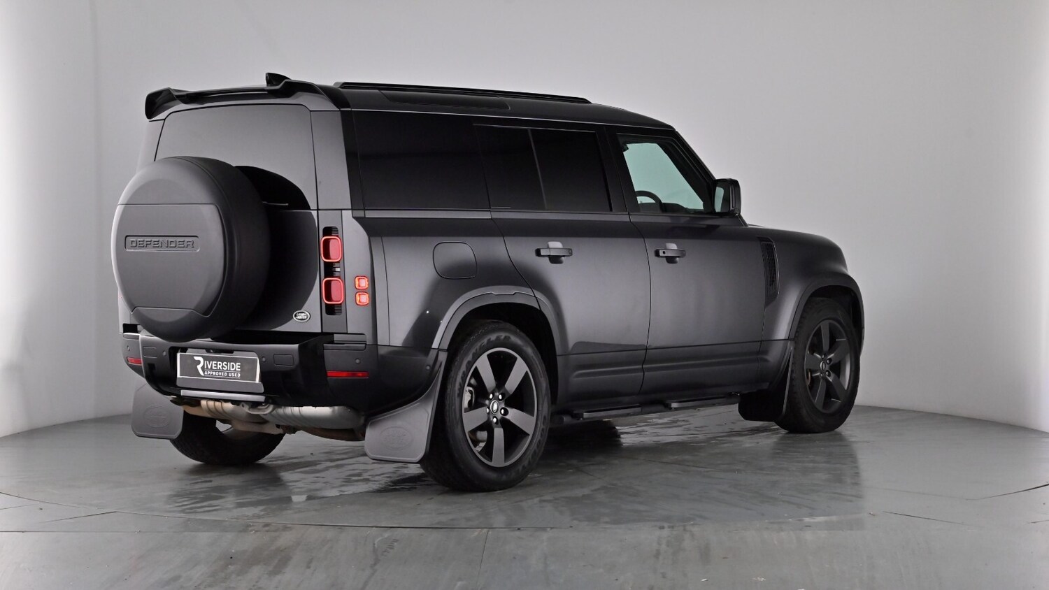 Used Land Rover Defender 2023 for sale - 77312389: Photo 60