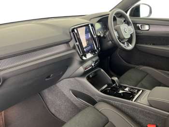 Used Volvo XC40 2024 for sale - 74869770: Photo
