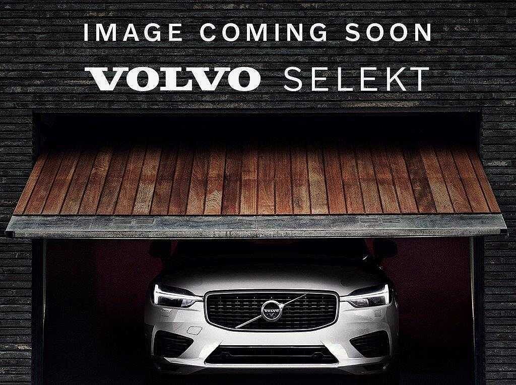 Used Volvo XC60 2017 for sale - 76652348: Photo 1