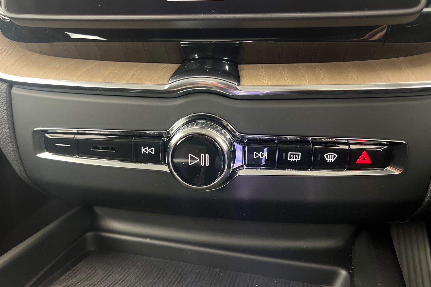 Used Volvo XC60 2025 for sale - 76007786: Photo 14