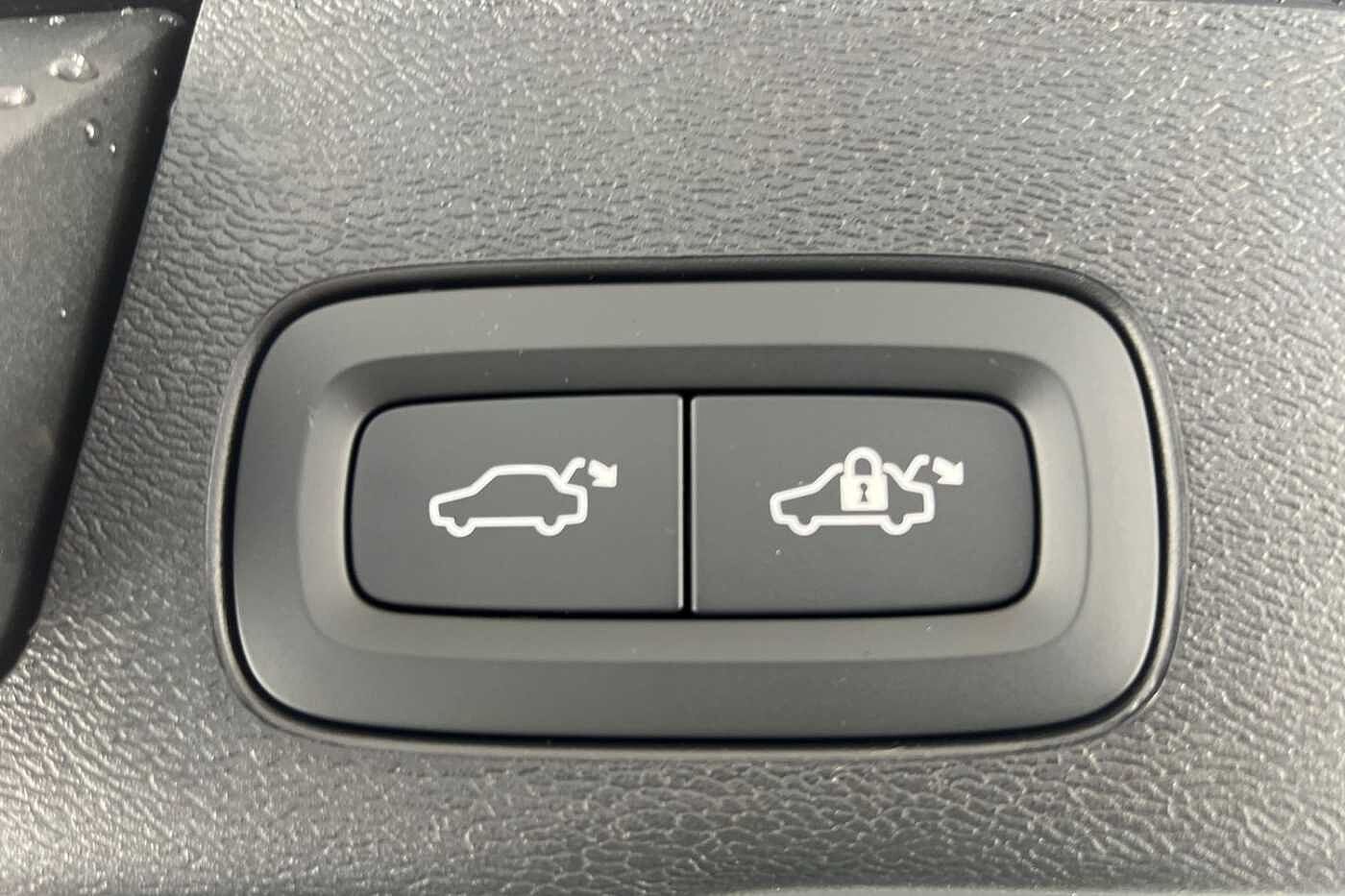 Used Volvo XC60 2025 for sale - 76007786: Photo 22