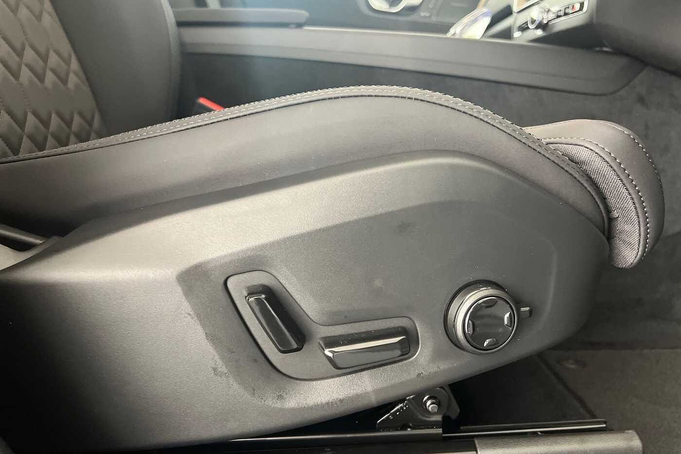 Used Volvo XC60 2025 for sale - 76007786: Photo 32