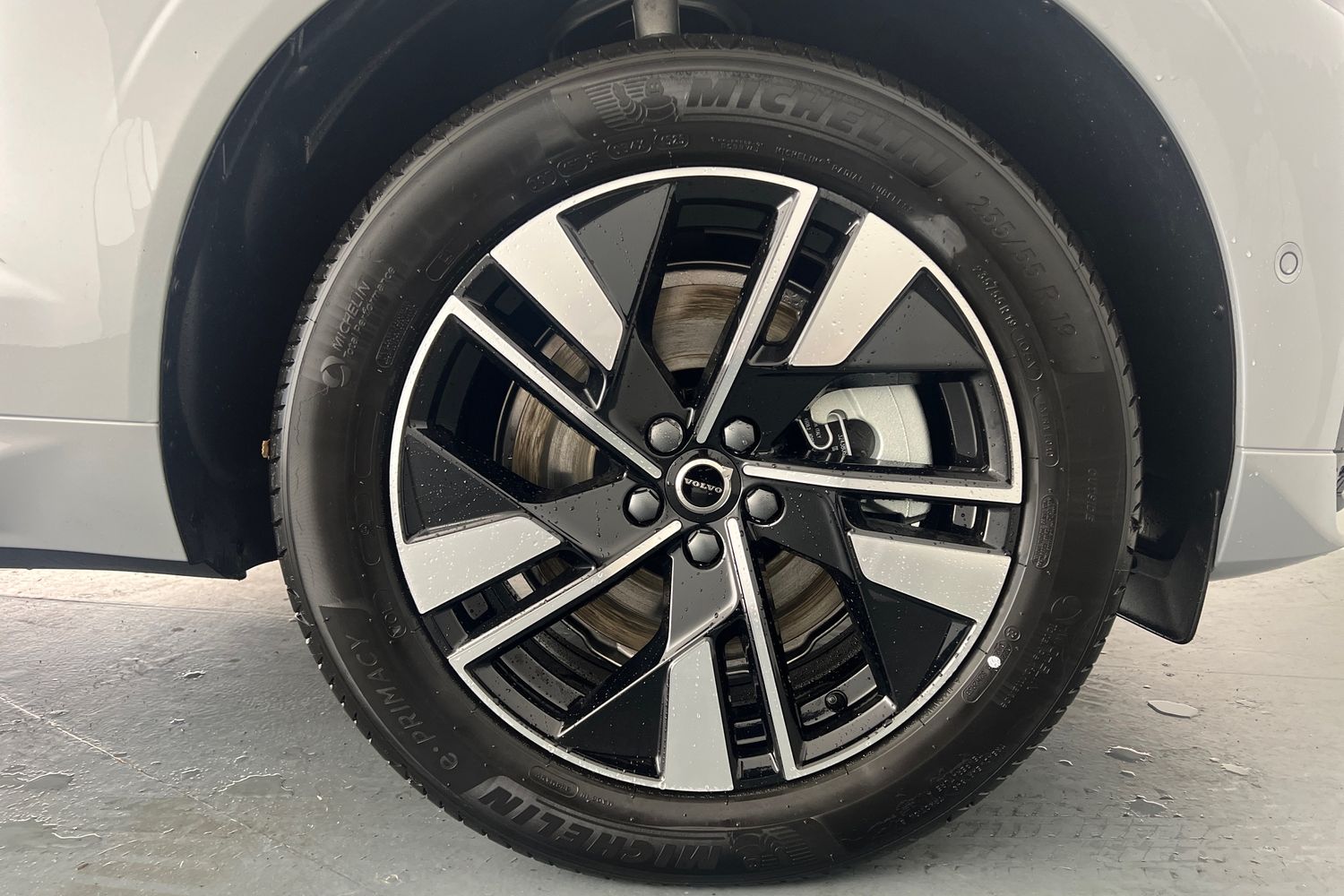 Used Volvo XC60 2025 for sale - 76007786: Photo 5