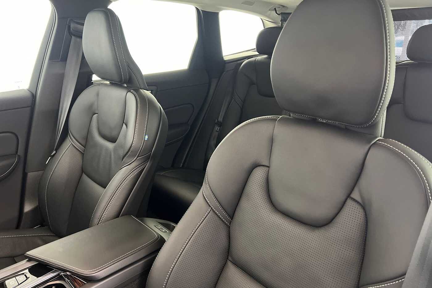 Used Volvo XC60 2023 for sale - 76780300: Photo 28