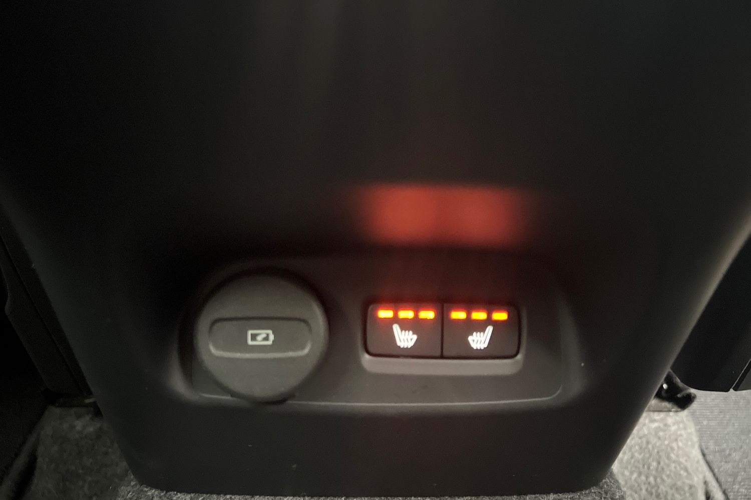 Used Volvo XC40 2025 for sale - 77665049: Photo 31