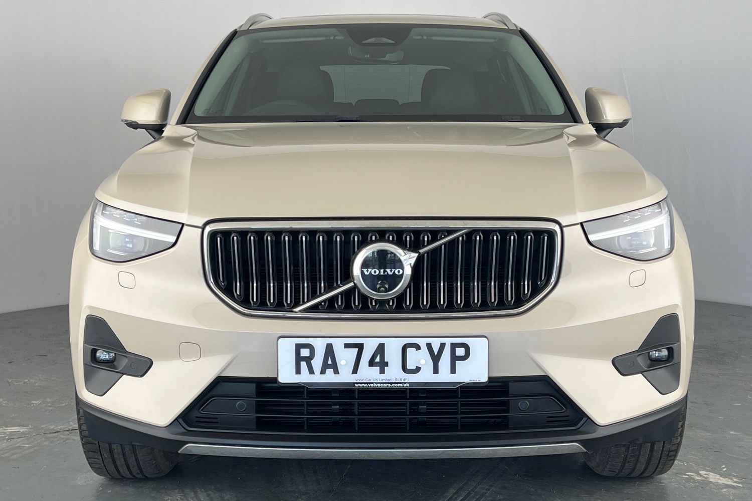 Used Volvo XC40 2025 for sale - 77665049: Photo 40