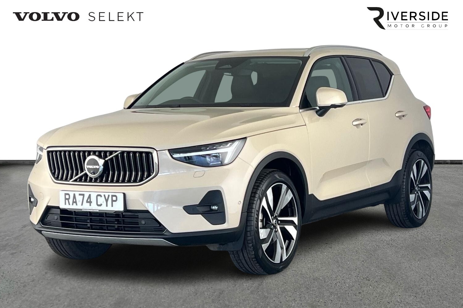 Used Volvo XC40 2025 for sale - 77665049: Photo 9