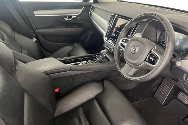 Used Volvo V90 2020 for sale - 76130524: Photo 10