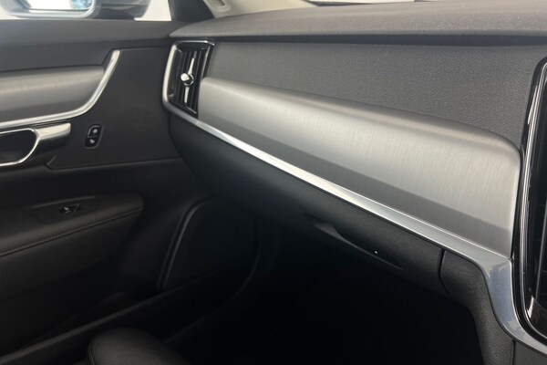 Used Volvo V90 2020 for sale - 76130524: Photo 31