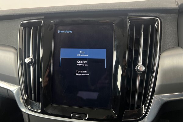 Used Volvo V90 2020 for sale - 76130524: Photo 38