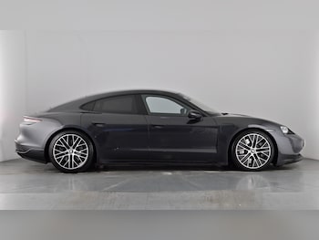 Used Porsche Taycan 2022 for sale - 78643605: Photo
